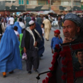 Mercado en Kabul, Afganistán. 2011